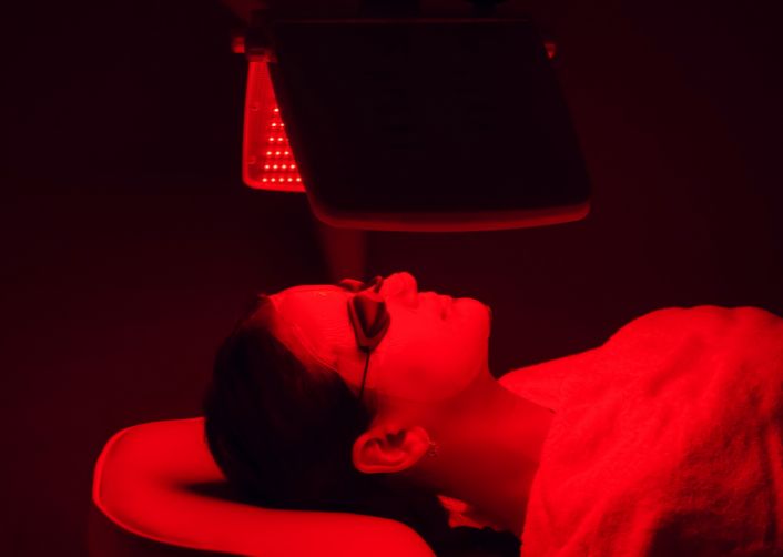 Can red light therapy actually help women age better?